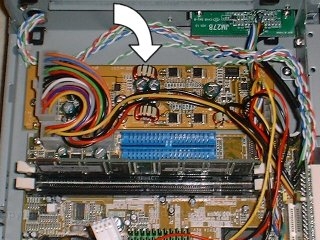 4 itxpcmainsdcpsu.jpg - The arrow show the ITX power suppliy that I replaced for the Opus